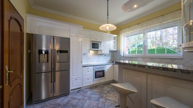 Prodej rodinné vily 7+1, 402m2, pozemek 1138m2, ul. Chrpová 648, Průhonice