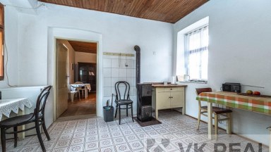 Prodej bývalé zemědělské usedlosti, pozemek 1.232 m, Chotíkov u Plzně