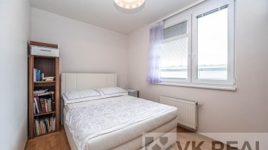 Prodej bytu 4+kk/B, OV, cca 92m2 vč. balkónu, ul. V Štíhlách 2051/4, P-4