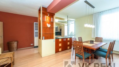 Prodej bytu 4+kk s terasou, lodžií a garáží, cca 158m2, OV, ul. Voskovcova 1130/34, P5 - Barrandov