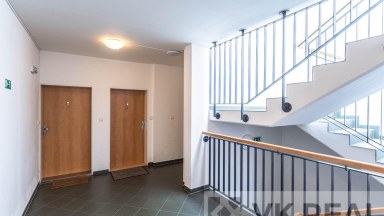 Prodej bytu 4+kk s terasou, lodžií a garáží, cca 158m2, OV, ul. Voskovcova 1130/34, P5 - Barrandov