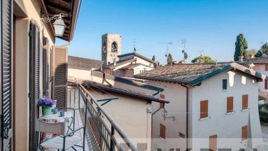 Prodej bytu 3+kk, OV, 80 m2 v Moniga del Garda, Itálie