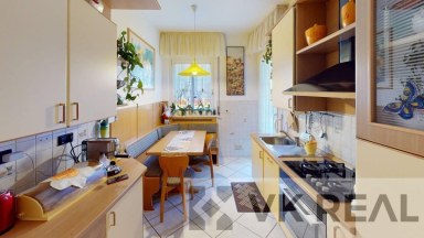 Prodej bytu 3+1, OV, 70 m2, balkon v Meranu, Itálie