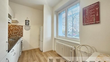 Prodej bytu 2+1, OV, 53m2, ul. Pod Lipami 2516/74, Praha 3 - Žižkov