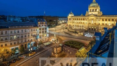 Pronájem obchodního prostoru s výlohou v Domě Módy Václavské náměstí 58, Praha 1