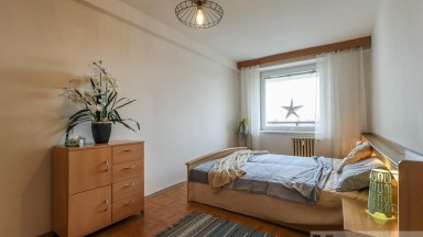 Prodej bytu 2+1, 52 m2 + balkón 10 m2, Praha 5  Hlubočepy, ul. Devonská 1000/3