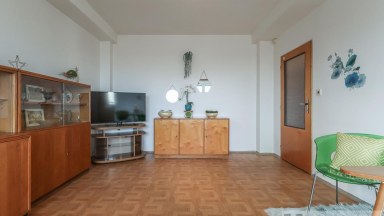 Prodej bytu 2+1, 52 m2 + balkón 10 m2, Praha 5  Hlubočepy, ul. Devonská 1000/3