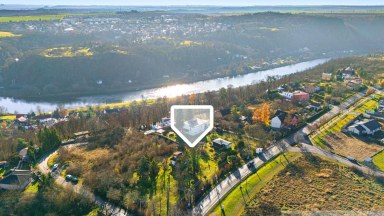 Prodej stavebního pozemku o výměře 858 m2, Husinec u Řeže