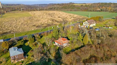 Prodej stavebního pozemku o výměře 858 m2, Husinec u Řeže