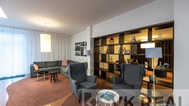 Prodej nebytového prostoru 18 m2, Peroutkova ul č.p. 531., Praha 5 - Malvazinky