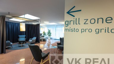 Prodej nebytového prostoru 18 m2, Peroutkova ul č.p. 531., Praha 5 - Malvazinky