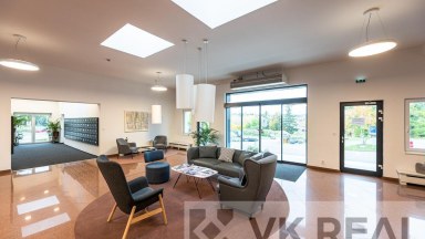 Prodej nebytového prostoru 18 m2, Peroutkova ul č.p. 531., Praha 5 - Malvazinky