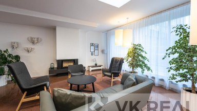 Prodej nebytového prostoru 18 m2, Peroutkova ul č.p. 531., Praha 5 - Malvazinky