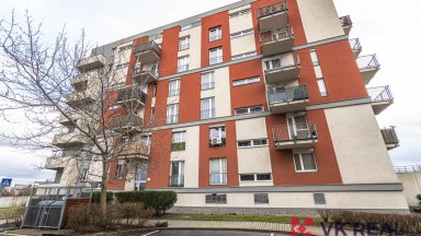 Pronájem bytu 3+kk/B/GS, 83m2, OV, Sazovická 457/24, P5 - Zličín