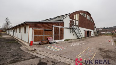 Prodej víceúčelové haly s pozemkem, Císařský ostrov, Praha 7 - Bubeneč