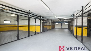 Pronájem skladového prostoru, cca 20m2, uzamykatelný, P5 - Jinonice