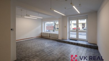 Pronájem kanceláře/obchodu 76m2, Bělohorská 235/91, Praha 6 - Břevnov