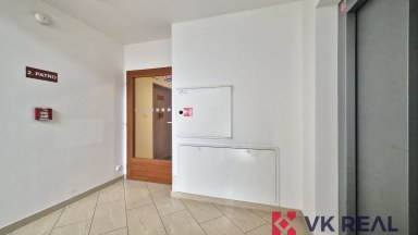 Pronájem bytu 2+kk/GS + sklep, 57m2, OV, Míšovická 455/10, P5 - Zličín