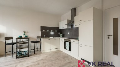 Prodej bytu 1+kk/S, cca 31m2, ul. Hodonínská 975/25, Plzeň