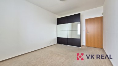 Pronájem bytu 2+kk/GS + sklep, 57m2, OV, Míšovická 455/10, P5 - Zličín