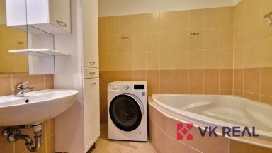 Pronájem bytu 2+kk/GS + sklep, 57m2, OV, Míšovická 455/10, P5 - Zličín