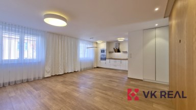 Pronájem bytu 3+kk s balkónem, 86 m² + 6 m², Plzeň – Bory, ul. Raisova