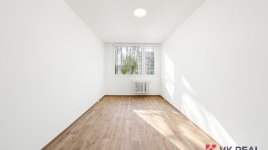 Prodej družstevního bytu 2+kk, 47 m2, Šimůnkova, Praha 8