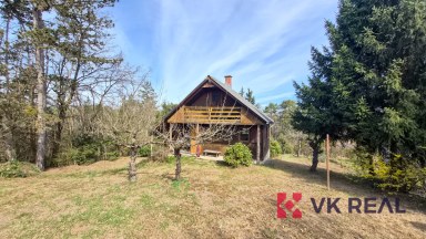 Prodej chaty cca 40m² s pozemkem 489m², Velká Lečice, okr. Příbram