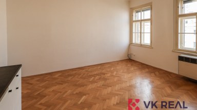 Pronájem bytu 2+KK, OV, 44m2, ul. Bělohorská 218/119, P-6 Břevnov