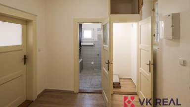 Pronájem bytu 2+KK, OV, 44m2, ul. Bělohorská 218/119, P-6 Břevnov