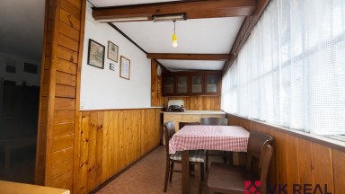 Prodej 3/4 podílu na rekreační chatě, osada Ariana, Ořech, Praha - západ