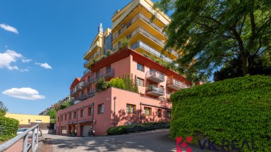 Prodej bytu 2+kk/T Šlikova 2400/62, Praha 6-Břevnov