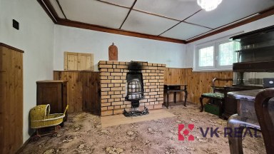 Prodej zděné chaty cca 70m2, vlastní pozemek 891m2, Pňovany, okr. Plzeň-sever