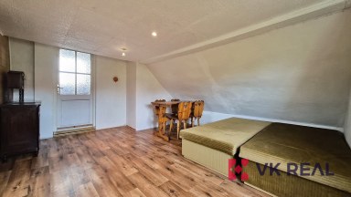 Prodej zděné chaty cca 70m2, vlastní pozemek 891m2, Pňovany, okr. Plzeň-sever