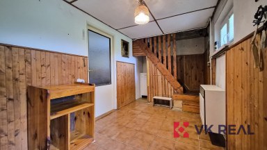 Prodej zděné chaty cca 70m2, vlastní pozemek 891m2, Pňovany, okr. Plzeň-sever