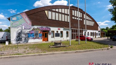 Prodej víceúčelové haly s pozemkem, Císařský ostrov, Praha 7 - Bubeneč