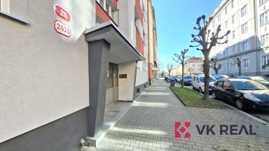 Pronájem bytu 1+kk s balkónem, 21 m² + 6 m², Plzeň – Bory, ul. Raisova