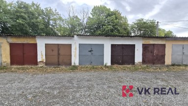 Prodej garáže na vlastním pozemku – Plzeň, Doudlevce