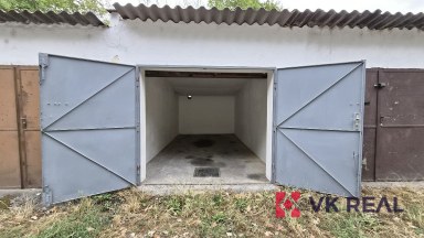 Prodej garáže na vlastním pozemku – Plzeň, Doudlevce