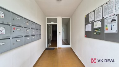 Pronájem bytu 2+kk, cca 70 m² s garážovým stáním, Praha 6 – Veleslavín, ul. Lužná
