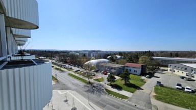 Pronájem bytu 2+kk, balkón, garážové stání, 2 sklepy, OV, cca 61m2, ul. U Borského parku, Plzeň
