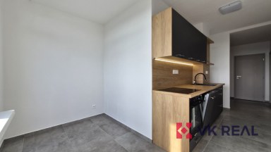 Pronájem bytu 2+1/3xbalkón, 2xkomora, celkem 70m2, ul. Mandlova, Plzeň – Bory