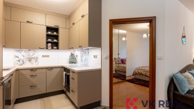 Prodej bytu 2+kk/T Šlikova 2400/62, Praha 6-Břevnov