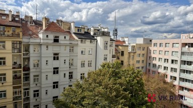 Pronájem bytu 2+kk, 61 m2, OV, ul. Jičínská 1613/11, Praha 3