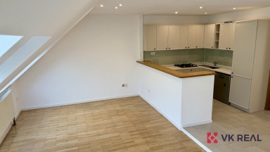 Pronájem bytu 2+kk, 61 m2, OV, ul. Jičínská 1613/11, Praha 3