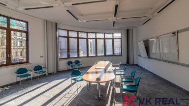 Pronájem kanceláře 18m² až 1000m² Plzeň
