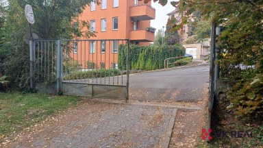 Prodej družstevní garáže, Praha 9 – Na Krocínce, 18,3 m²