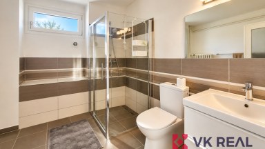 Pronájem bytu 1+1 s terasou, cca 40m2, ul. Nad Octárnou, P-6 Střešovice