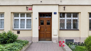 Pronájem bytu 2+kk, 61 m2, OV, ul. Jičínská 1613/11, Praha 3