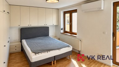 Pronájem bytu 2+kk, 61 m2, OV, ul. Jičínská 1613/11, Praha 3